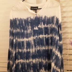 DKNY Tie die shirt
